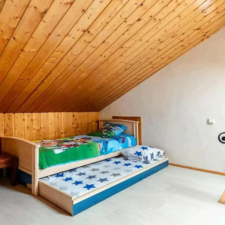 Jolie T4 La Zoune Avec Jardin 8 Personnes Apartment Chorges