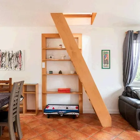 Jolie T4 La Zoune Avec Jardin 8 Personnes Apartment