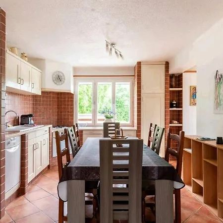 Jolie T4 La Zoune Avec Jardin 8 Personnes Apartment *